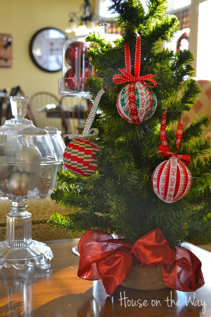 christmas ribbon ornament craft, christmas decorations, crafts, seasonal holiday decor