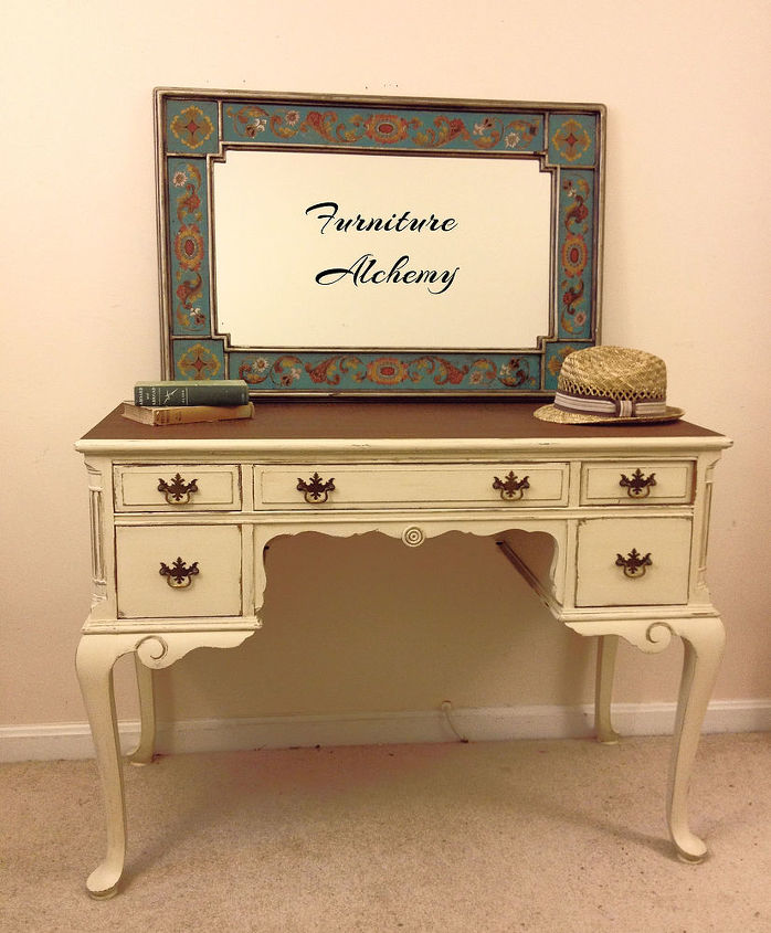 classic vanity makeover, painted furniture