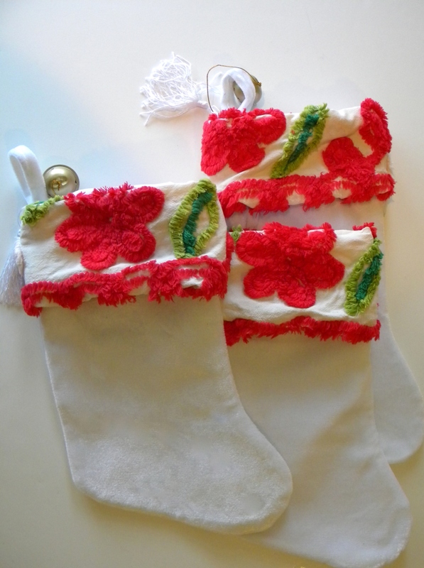 no sew vintage chenille stockings, crafts, seasonal holiday decor