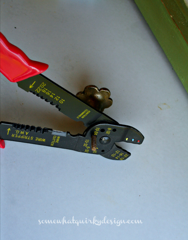 how to trim the screw posts on a drawer knob, windows