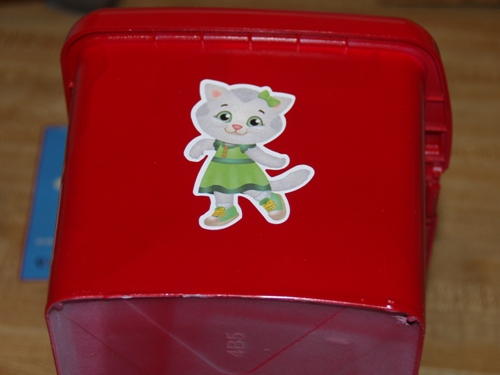 another upcycle of plastic container, repurposing upcycling, This is Katerina Meow meow