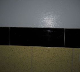 paint color for a bathroom with old yellow black tiles