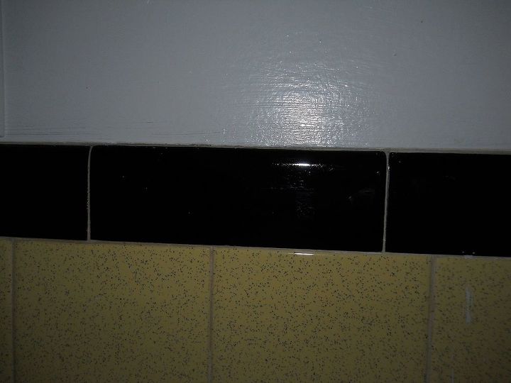 Paint Color For A Bathroom With Old Yellow Black Tiles Hometalk - What Color Goes With Yellow Bathroom Tile