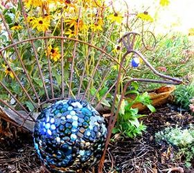 design wizards garden spheres orbs and gazing balls, crafts, gardening, repurposing upcycling