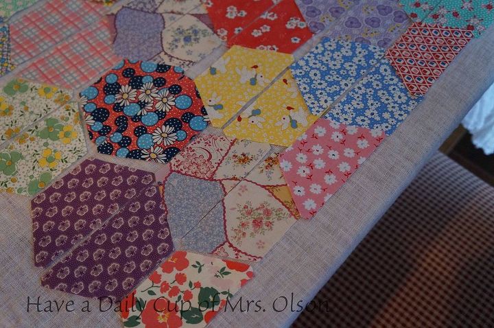 make a quick and fun spring table runner, crafts, Sew into rows
