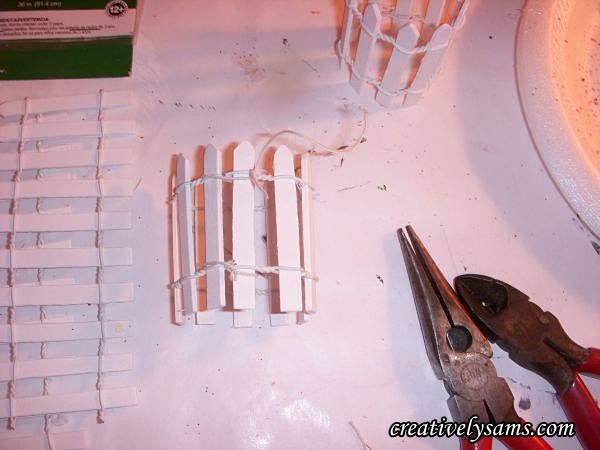 picket fence napkin rings, crafts, I used some white floral wire to attach the ends of the picket fence sections forming a circle where the wire is to blend in Twist the wire together but not too tightly Clip excess off