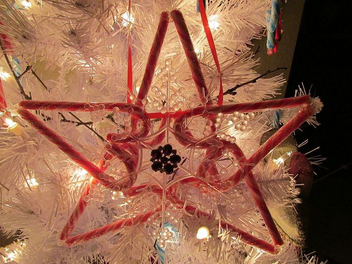 my candy cane snowflake and star ornaments, seasonal holiday decor, Candycane star