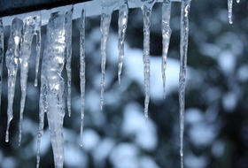 prevent your pipes from freezing, home maintenance repairs, plumbing