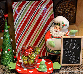 my christmas kitchen, crafts, kitchen design, seasonal holiday decor, Candy striped dishes