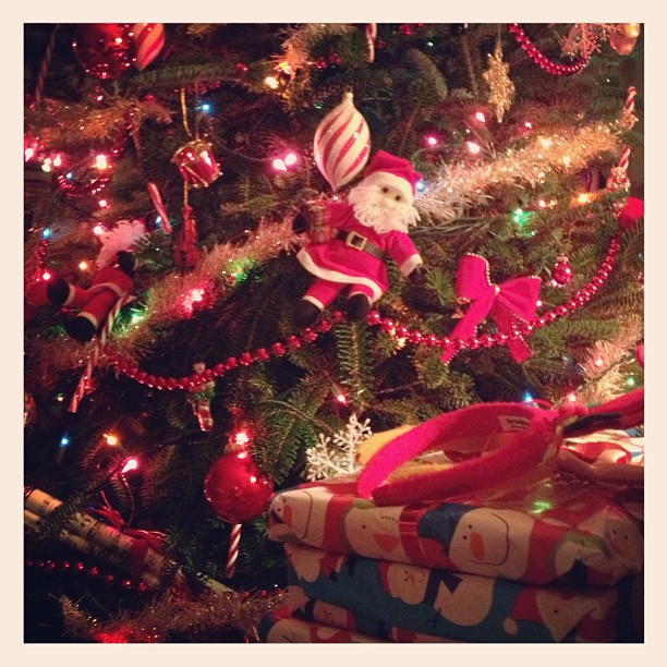 christmas at our house, christmas decorations, seasonal holiday decor