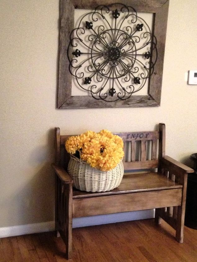 wall decor, home decor, pallet, repurposing upcycling, Yes you will see those yellow flowers everywhere I need more flowers