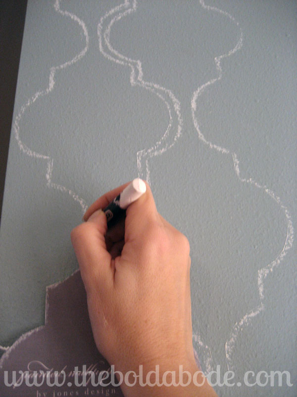 quadro branco com giz de cera na parede, est ncil de parede