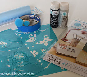 diy burlap canvas art, crafts, A few stencils which you can also make some craft paint and foam pouncers