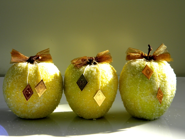 fall decor apples get a dusting of frost for winter, crafts, decoupage, seasonal holiday decor