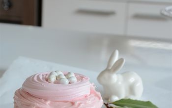 Cheats Mini Frosted  Vanilla Easter Cakes
