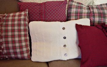 Cozy Plaid Throw Pillows #livingroom
