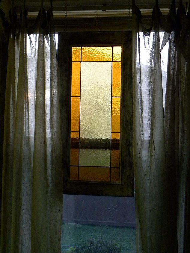 janela da porta do armrio granart, Durante as manh s gosto de ver o sol nascer pelas janelas coloridas