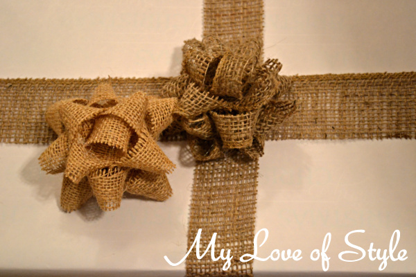 diy homemade burlap gift bow, crafts, home decor, Homemade Burlap Gift Bow