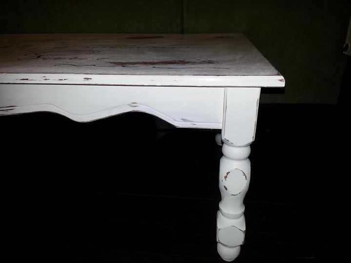 french letter coffee table, painted furniture, yummy detail