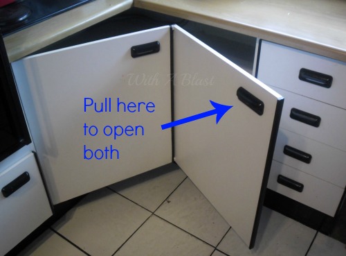 create easy access to the kitchen corner cabinets, Only one handle to open the bigger single cabinet now the handle on the left is purely for visual effect