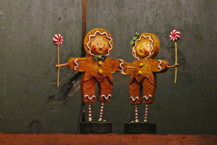christmas decor using a cast of characters part two, christmas decorations, seasonal holiday decor