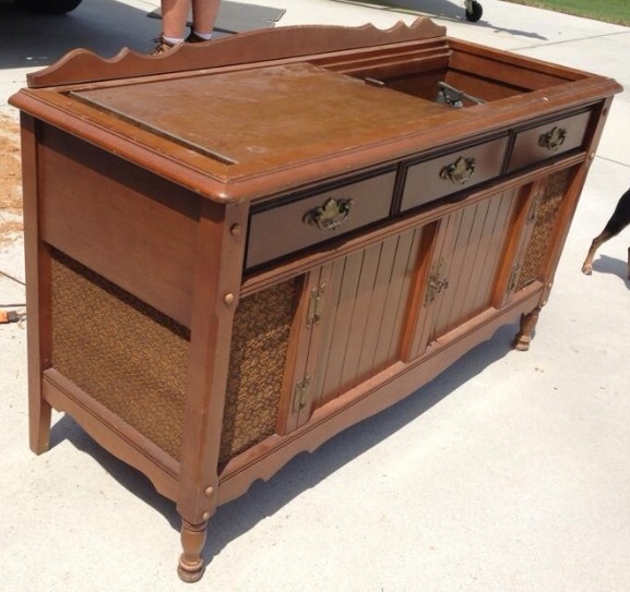 new life to an old record player stereo cabinet