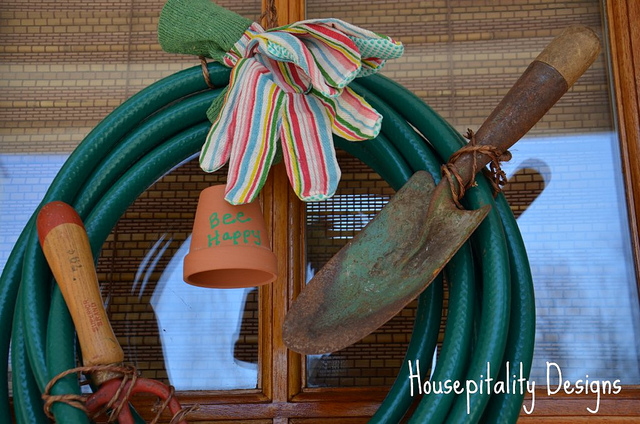 a garden hose wreath, home decor, wreaths, Bee Happy
