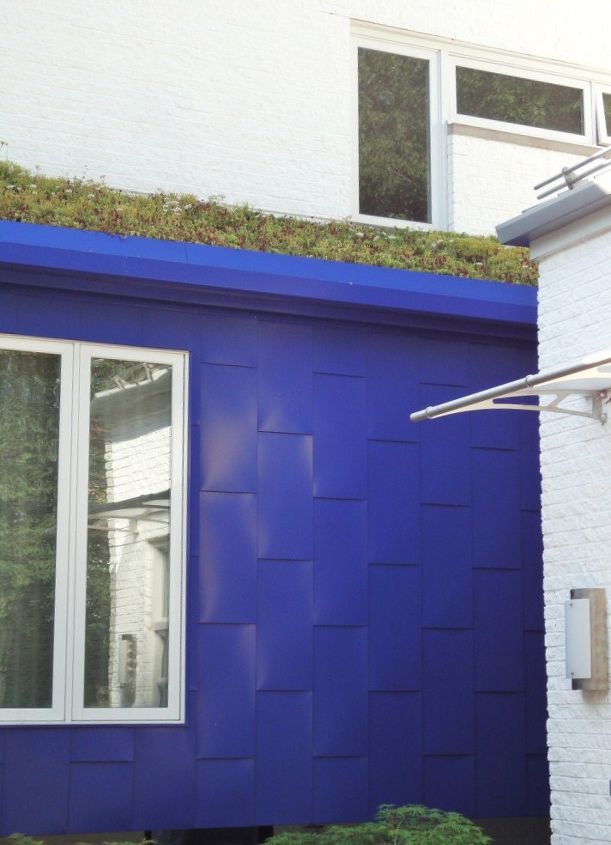 the decor girl s green roof on blue, go green, roofing, Green Roof of Sedum on Firestone s Una Clad Siding in Blue