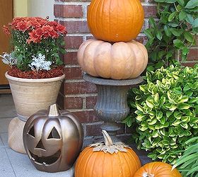 my fall front porch, porches, seasonal holiday decor, One side of the entry