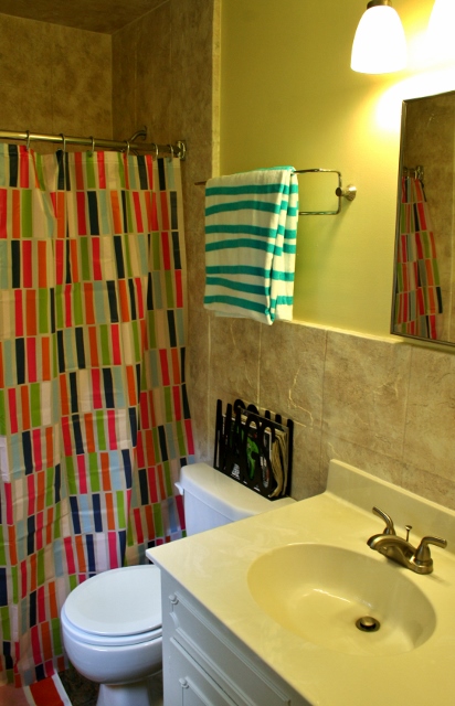 ikea bathroom makeover, bathroom ideas, home decor, A fun towel always helps a bathroom too