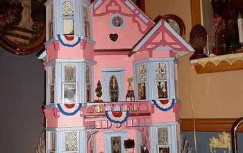 Patriotic Doll House