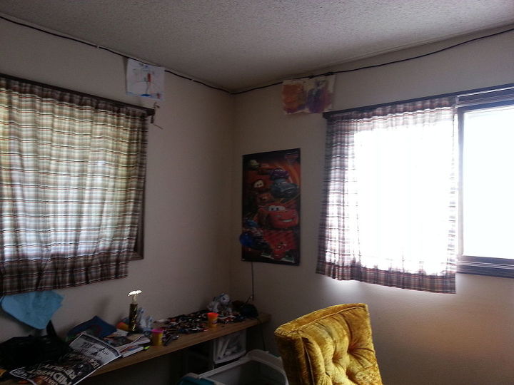 one crazy bedroom temp, bedroom ideas, His windows one is silicone shut other opens