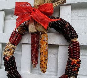 diy make a corn cob wreath, crafts, thanksgiving decorations, wreaths, Make Your Own Corn Cob Wreath a quick easy Fall project