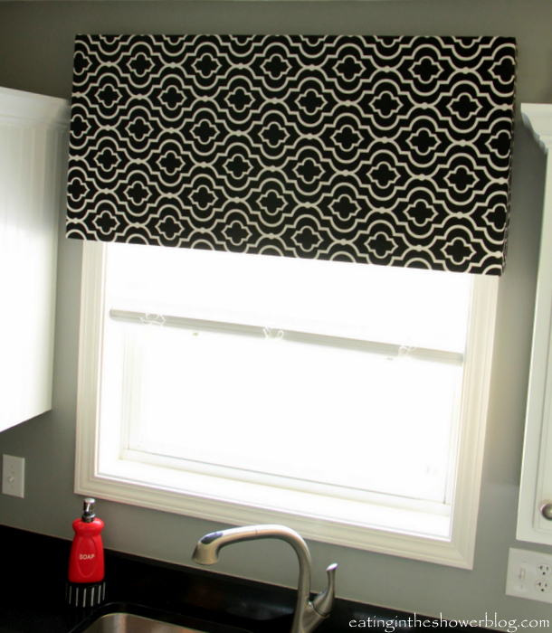 what my windows are wearing, diy, home decor, window treatments, windows, Another view of our DIY kitchen window treatment