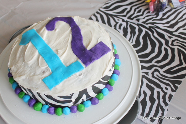 zebra themed tween party, crafts, flowers, home decor, A zebra cake INSIDE AND OUT