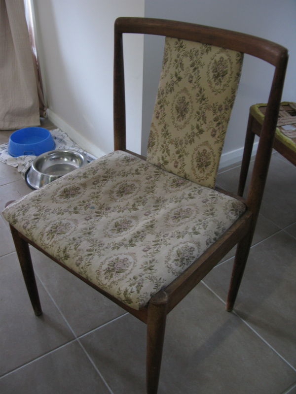 parker dining chair makeover, painted furniture, Before
