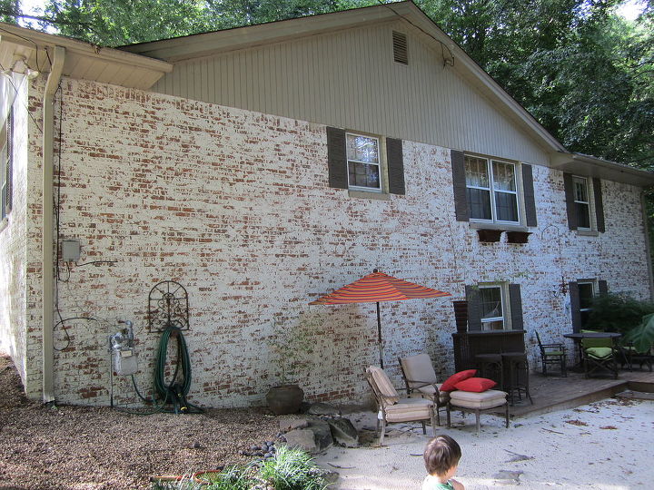 my neighbor s house was expanded out the back and the new brick did not match the old, home decor, painting, Brick blend