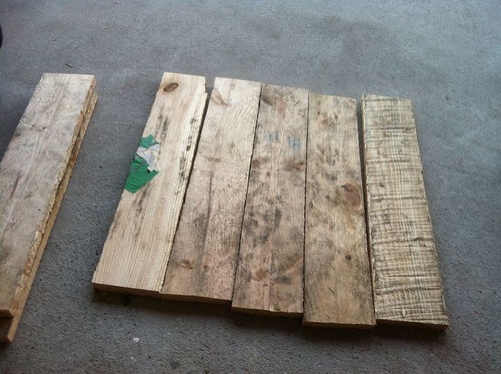 built planter box out of an old pallet, gardening, pallet, Lined em up