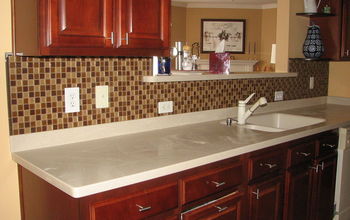 glass tile is becoming popular for kitchen back splash  http://pepetileinstallation.com/