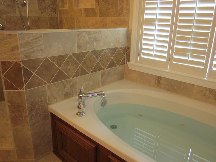 granite for the vanities is coming today, bathroom ideas, home decor, The Marietta Bath Remodel 3 27 12 Testing The Tub