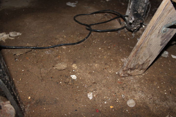 hello hometalkers i live in old farmhouse built in the early 1900s it is not too, basement ideas, The ground is crumbling in certain areas of the basement