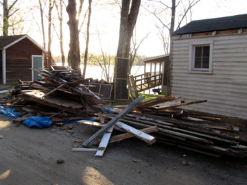 jacking up a shed, Demolition done End of day 1