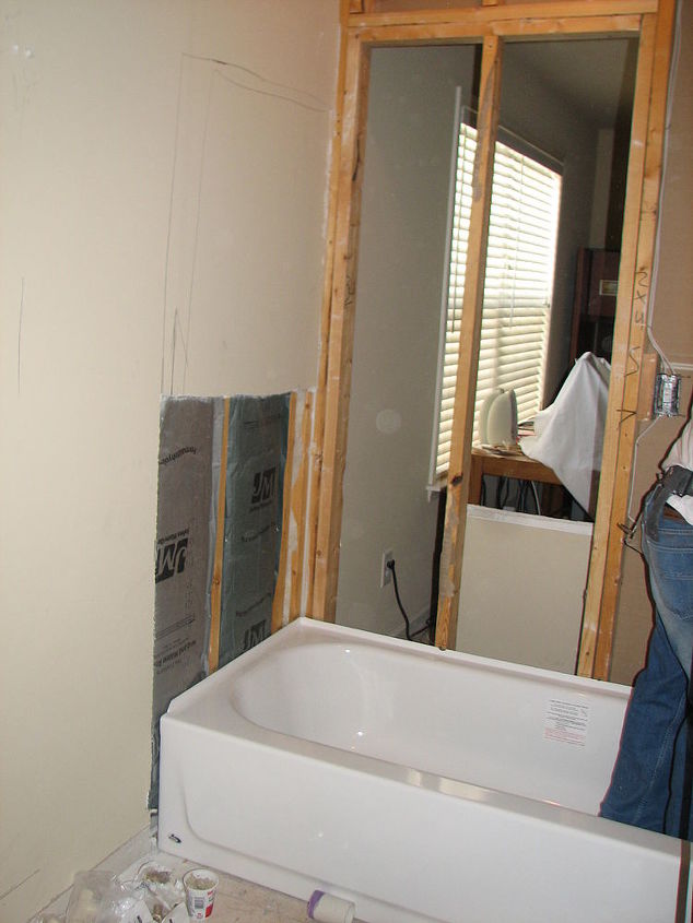 remodelacin del bao 2010convertir dos armarios adyacentes en un bao, Instalaci n de la ba era