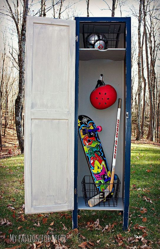wood locker makeover from trash to little boy s treasure, painted furniture, Interior painted in Chalk Paint by Annie Sloan in French Linen Command Strip hook by 3M for hanging helmets coats etc Holds up to 5 pounds and doesn t leave any holes