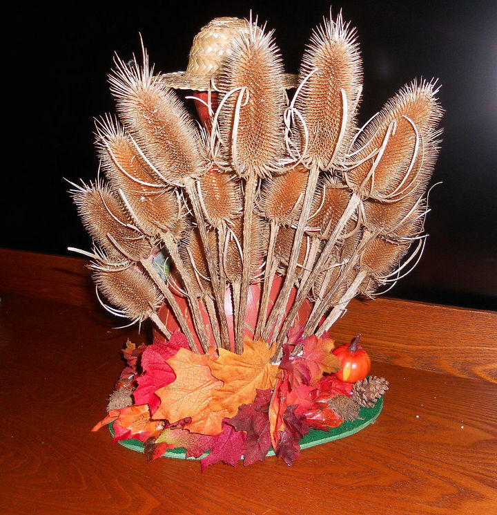 thanksgiving decorations, seasonal holiday d cor, thanksgiving decorations, Rear view of tail feathers