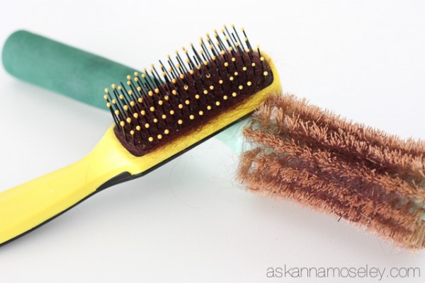 cundo fue la ltima vez que limpiaste tu cepillo para el cabello
