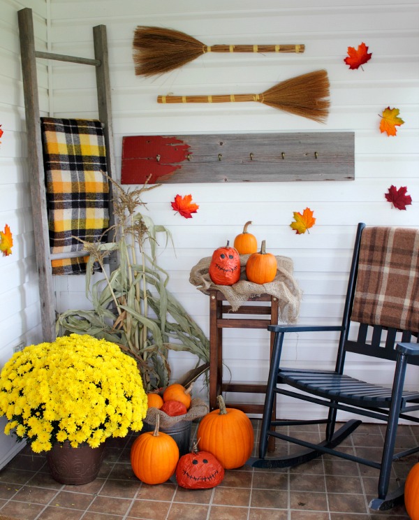 the talentless decorator s guide to fall porch decor, porches, seasonal holiday decor, Fall decorating is so easy especially on the porch