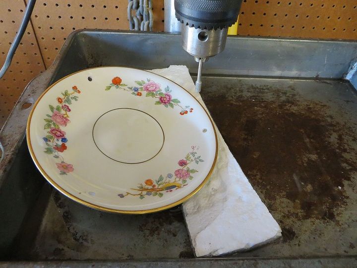 16 pics here with directions teacup hanging feeders, Put enough water to cover dish