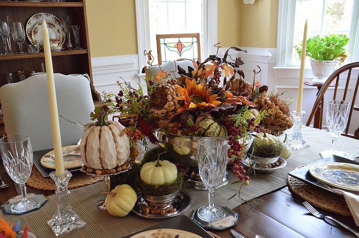 thanksgiving tablescape, seasonal holiday d cor, thanksgiving decorations, Thanksgiving Tablescape with Pottery Barn Fresco Bird Plates