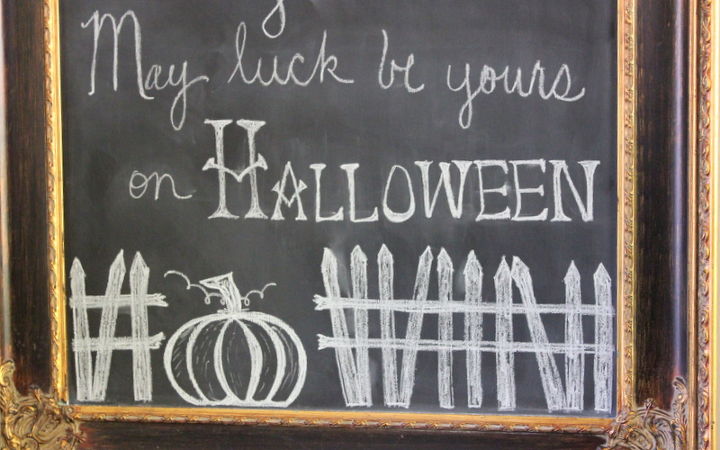 halloween chalk art, halloween decorations, seasonal holiday d cor